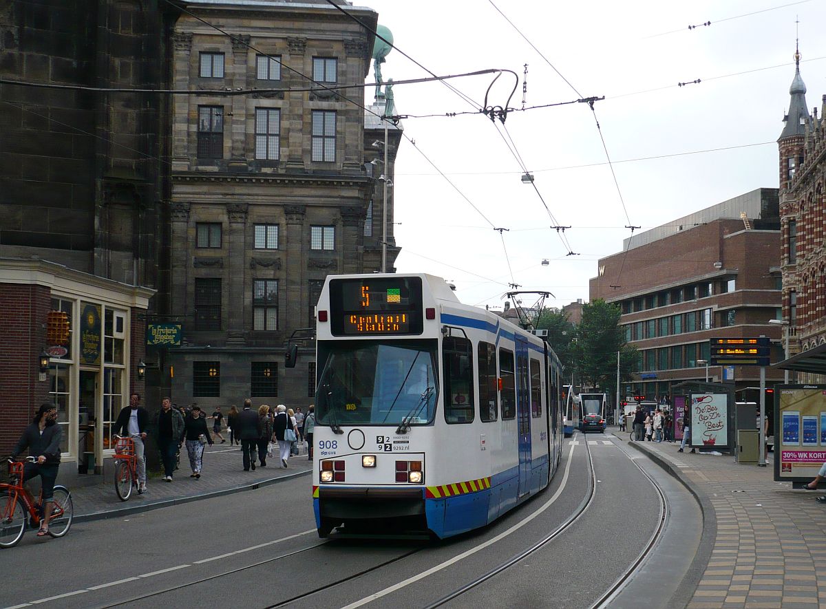 GVB TW 908 Nieuwezijds Voorburgwal, Amsterdam 24-06-2015.


GVB tram 908 Nieuwezijds Voorburgwal, Amsterdam 24-06-2015.