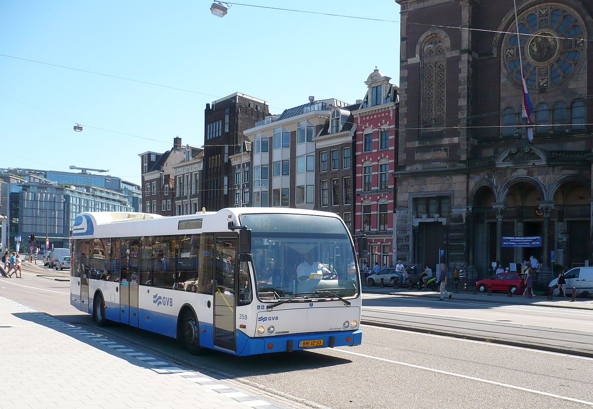 GVBA Bus 259 DAF Jonckheer Berkhof Premier SB250 Baujahr 2002. Prins Hendrikkade Amsterdam 23-07-2014.


GVBA bus 259 DAF Jonckheer Berkhof Premier SB250 bouwjaar 2002. Prins Hendrikkade Amsterdam 23-07-2014.