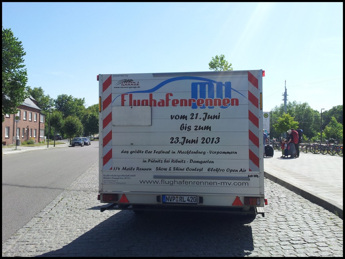 H�nger der Kraftverkehrsgesellschaft mbH Ribnitz-Damgarten in Ribnitz-Damgarten.