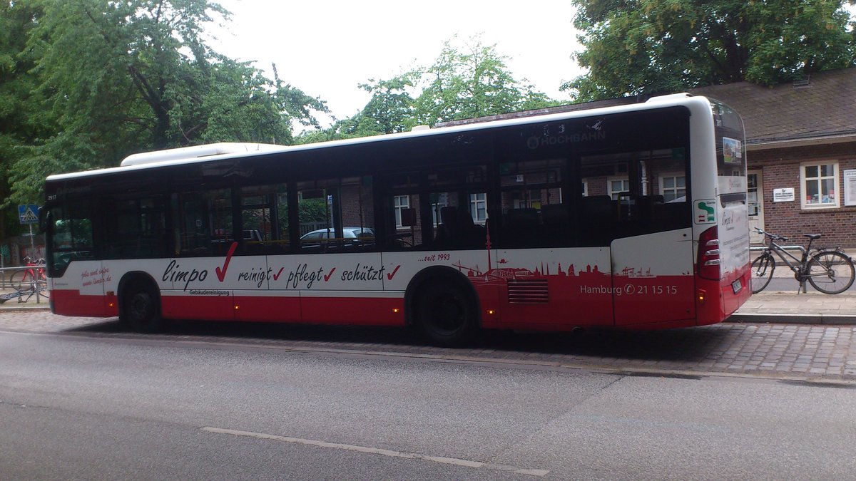 ....haupts�chlich sieht man in Hamburg alles an Bustypen 