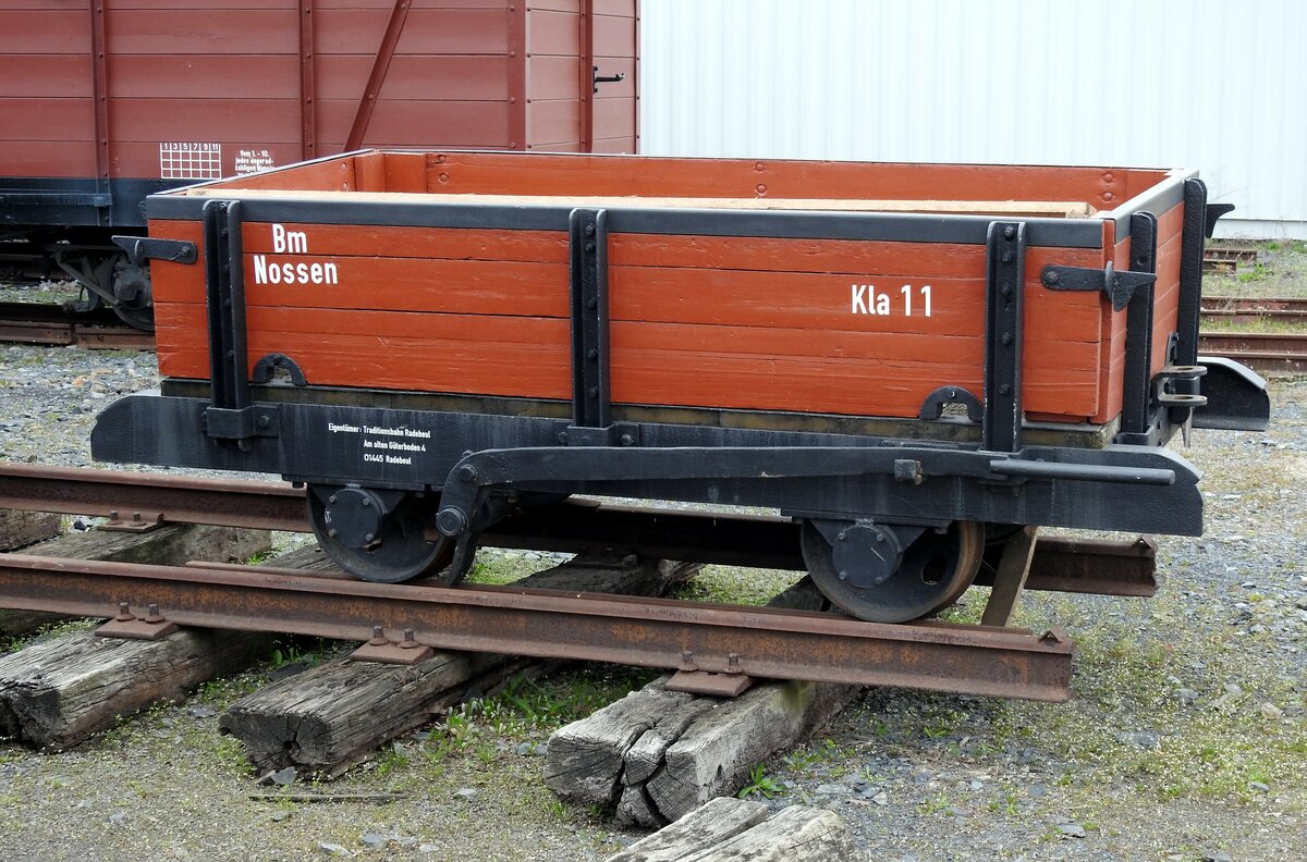 Historische Schmalspur Lore Kla 11 Bm Nossen in Radebeul Ost am 11.04.2016.