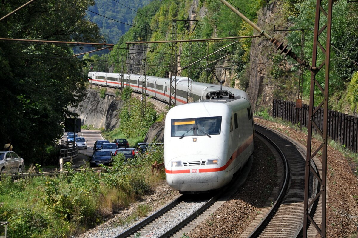 ICE 1 auf der Geislinger Steige am 11.09.2010.