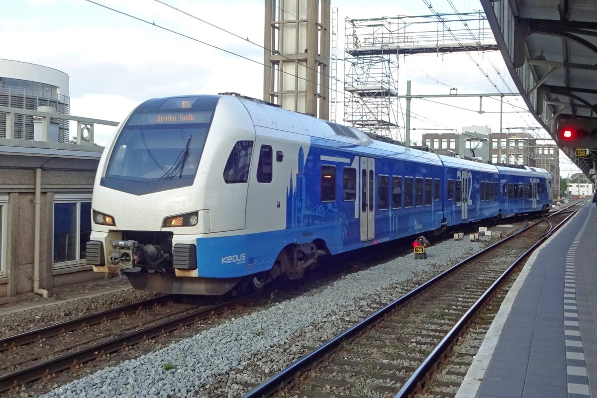 Keolis/Syntus 7307 verlässt Hengelo am 15 Juli 2019. In 2017 ubernahm Keolis alle Aktivitäten der Syntus-Gruppe in Osten der Niederlände.