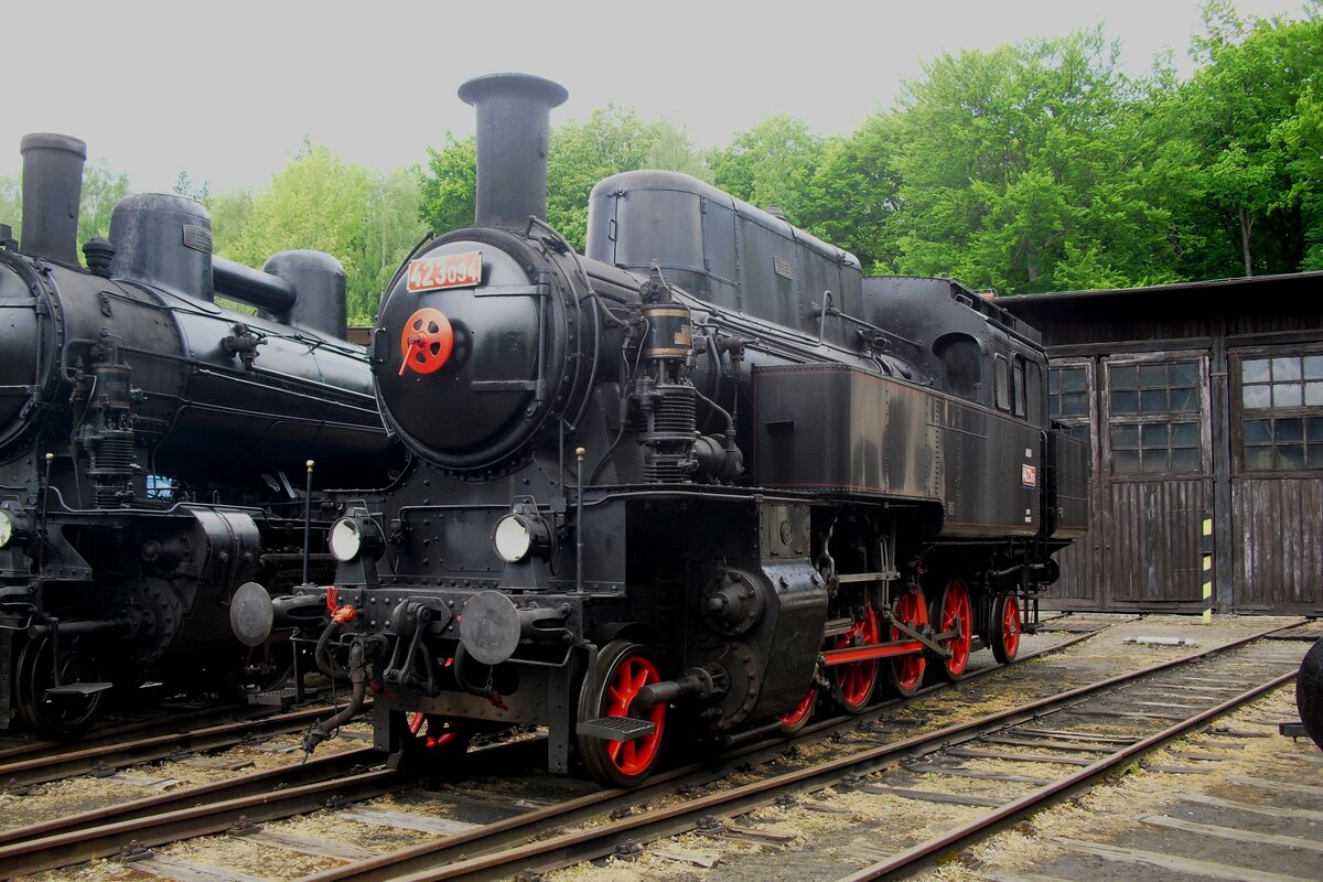 KHKD 423.094 steht am 11 Juni ins Museumsbw von Luzna u Rakovnika.