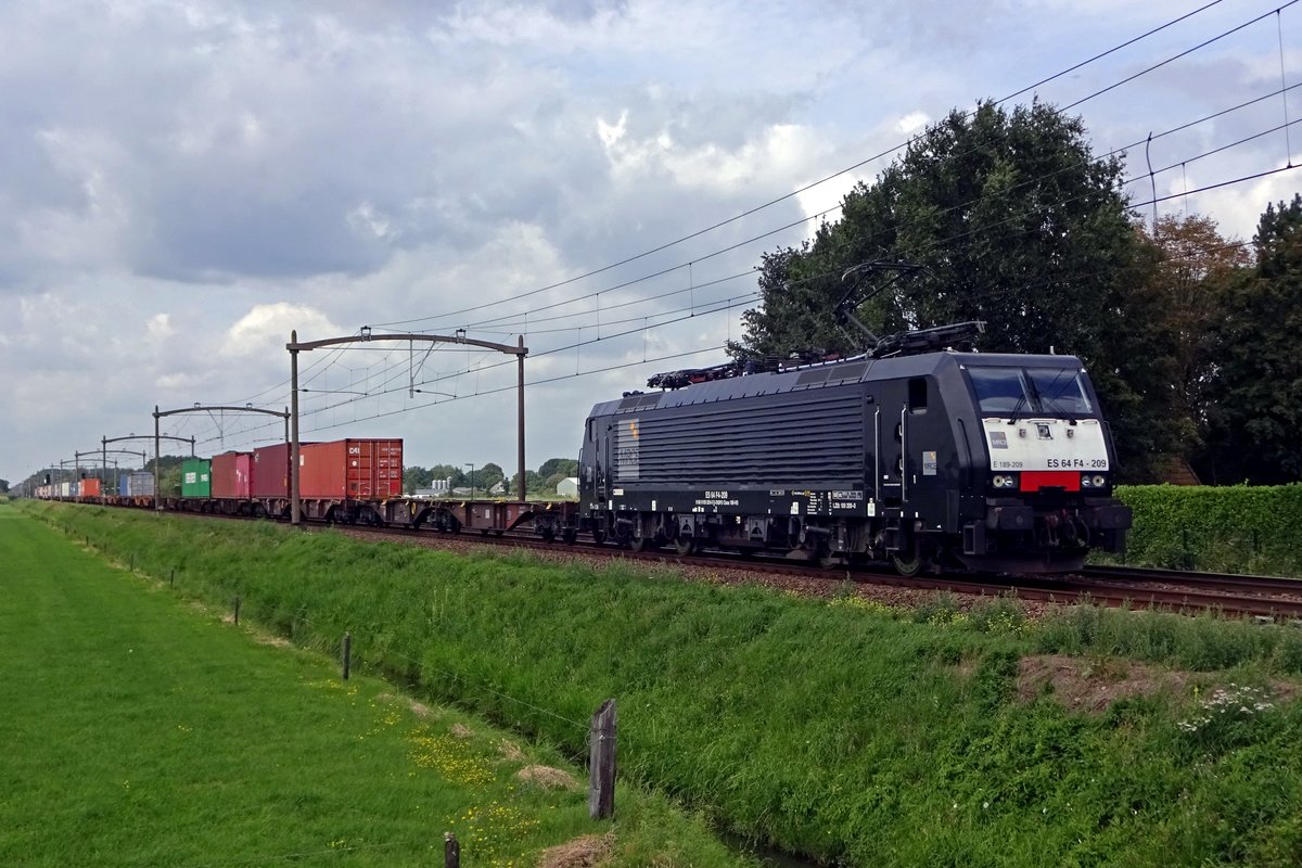 KLV mit 189 209 durchfahrt am 16 Augustus 2019 Hulten. 