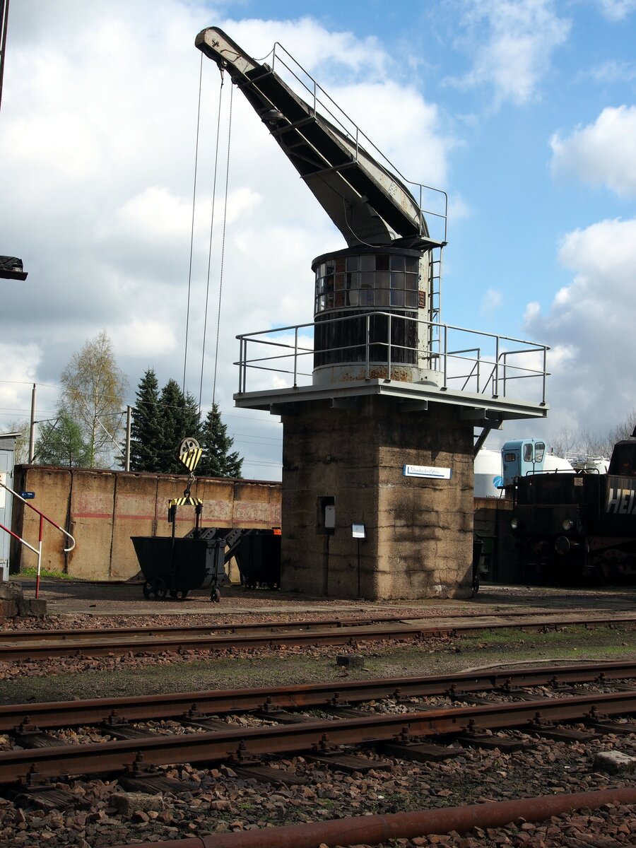 Kohlekran im S�chsischen Eisenbahnmuseum in Chemnitz am 19.04.2017.