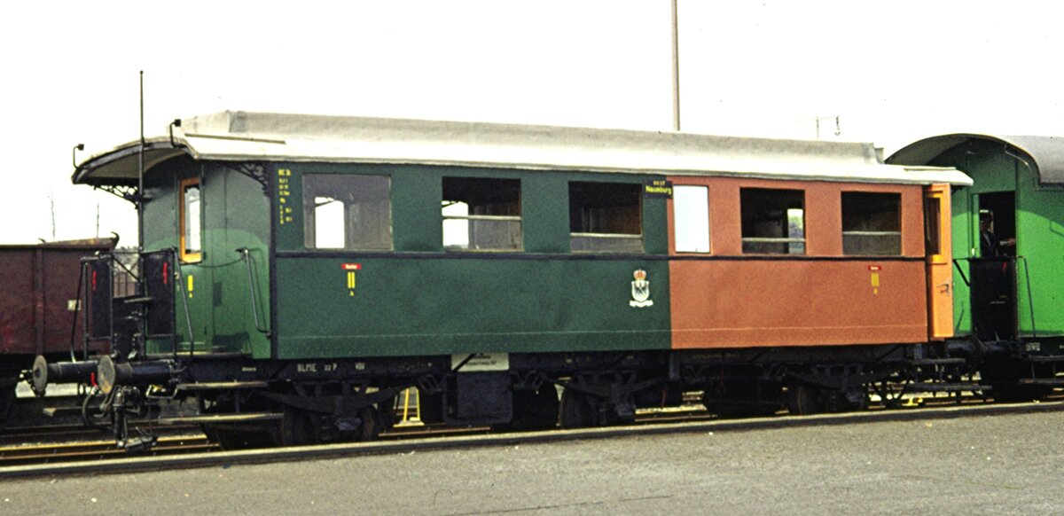 Länderbahnwagen 3.und 4. Klasse in Braunschweig bei einer Ausstellung im August 1974.