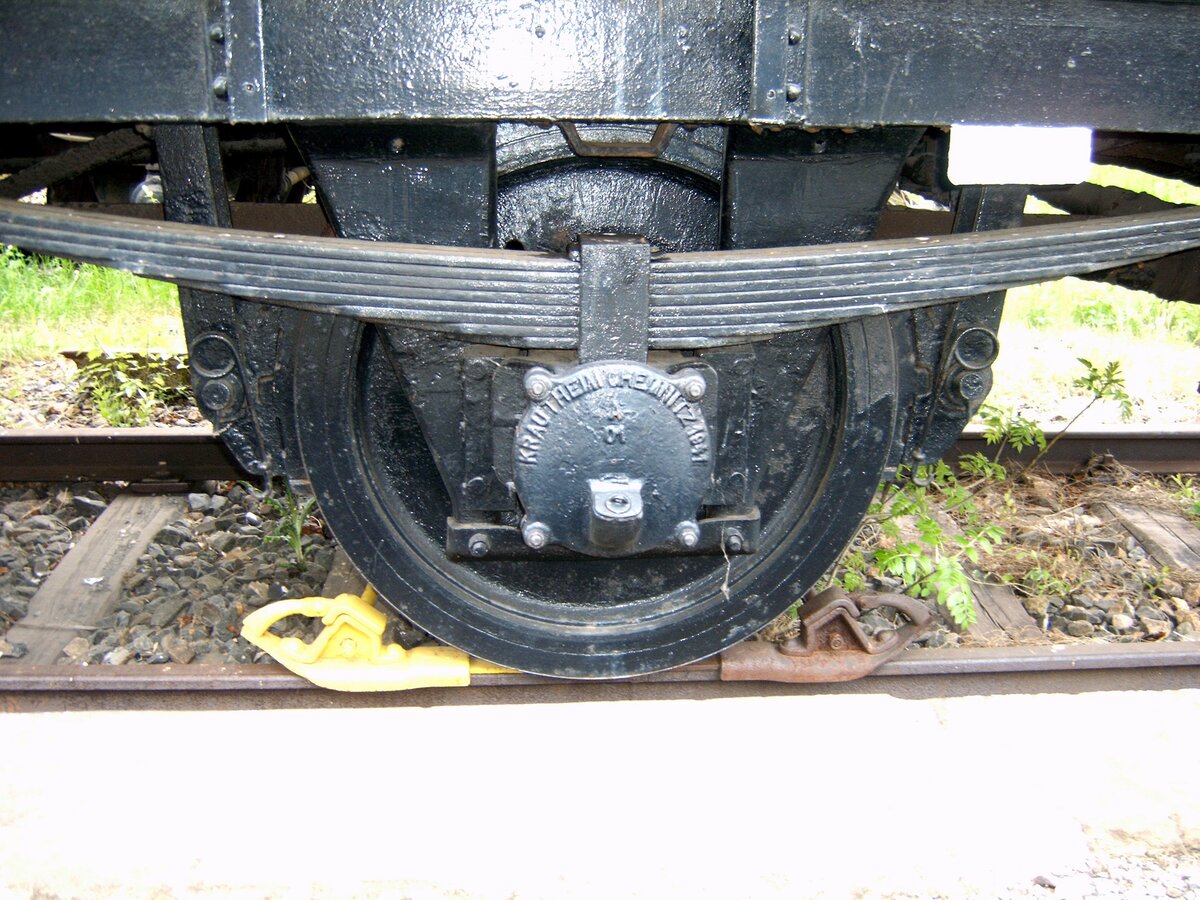 Lagerkappe an einem Güterwagen von Firma Krautheim, Chemnitz von 1941 im Eisenbahnmuseum Vienenburg am 03.05.2005.