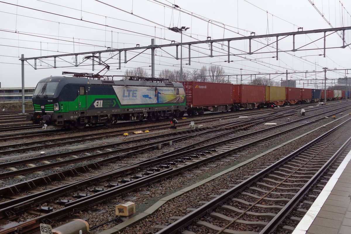 LTE 193 263 macht am 28 J�nner 2019 Pause in Nijmegen Centraal.