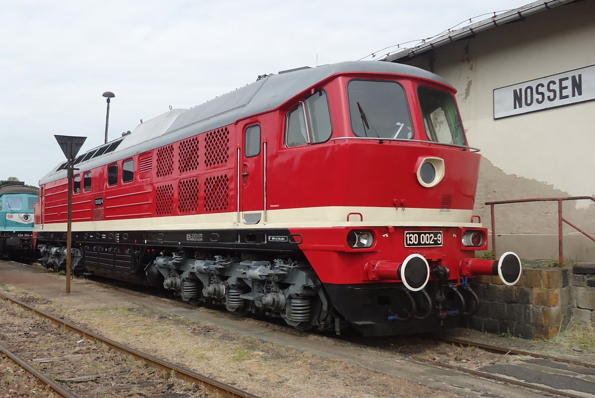 Ludmilla 130 002 steht am 19 September 2015 ins Bw Nossen. 