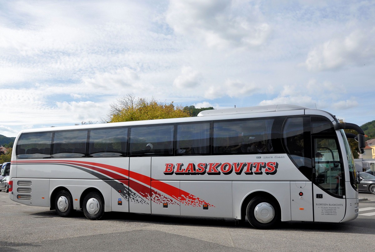 MAN Lion`s Coach von BLASKOVITS/�sterreich im September 2013 in Krems gesehen.