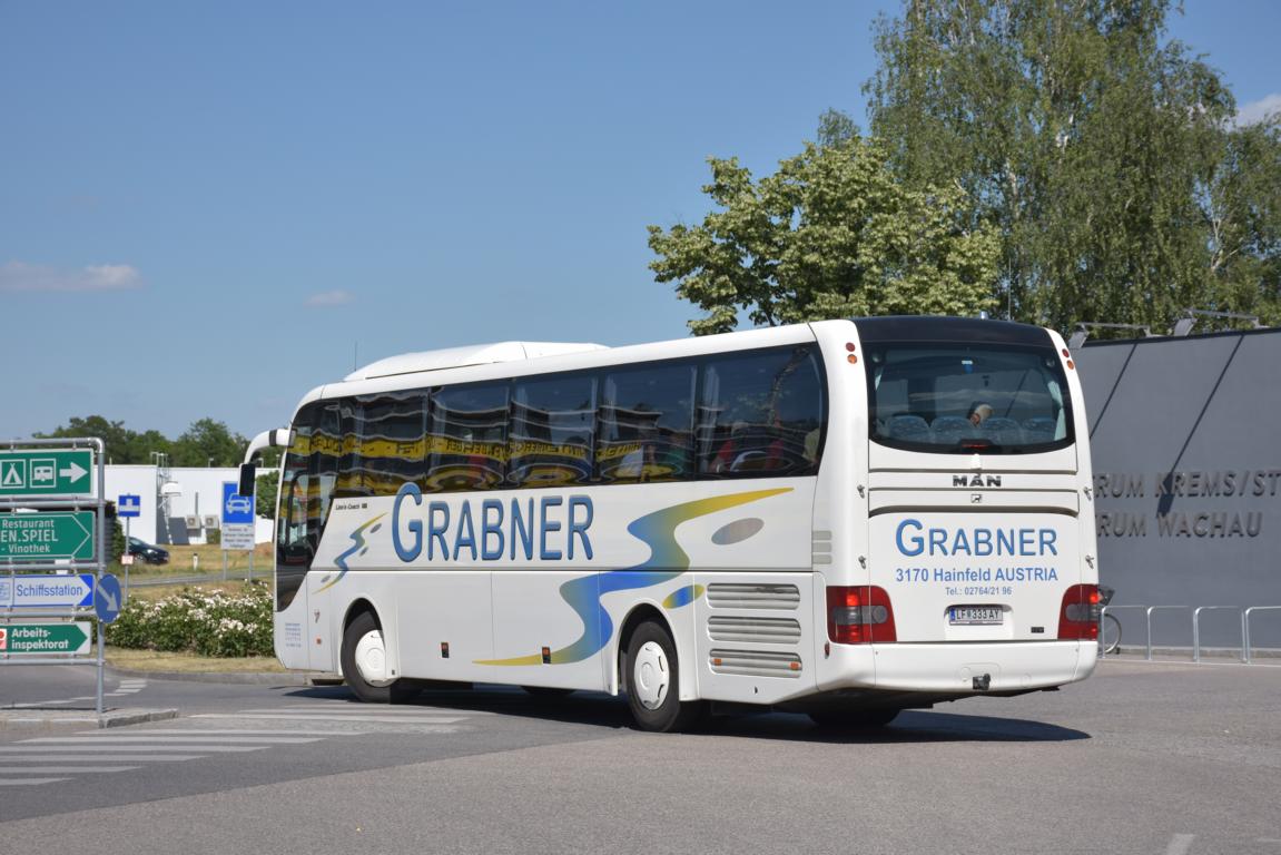 MAN Lion`s Coach von GRABNER Reisen aus Nieder�sterreich 06/2017 in Krems.