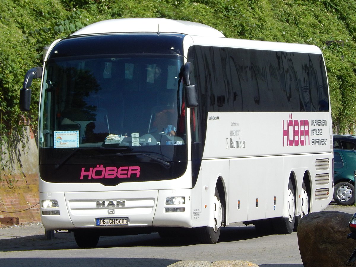 MAN Lion's Coach von Höber-Reisen aus Deutschland im Stadthafen Sassnitz.