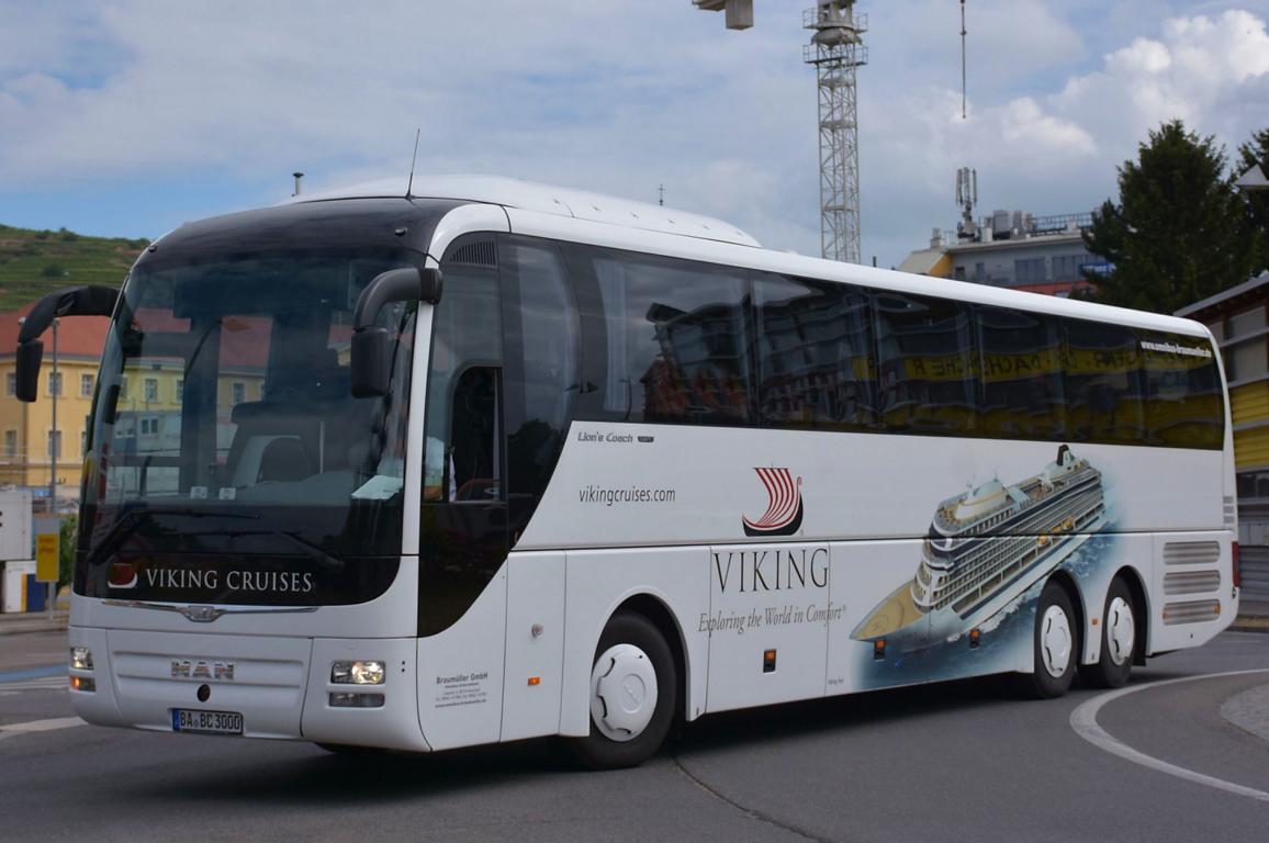 MAN Lion`s Coach von Omnibus BRAUM�LLER aus der BRD 06/2017 in Krems.
