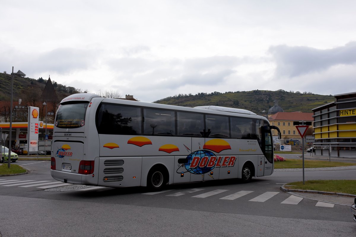 MAN Lion`s Coach vom Reiseb�ro DOBLER aus �sterreich in Krems.