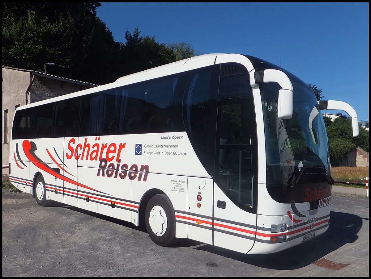 MAN Lion's Coach von Sch�rer Reisen aus Deutschland im Stadthafen Sassnitz.