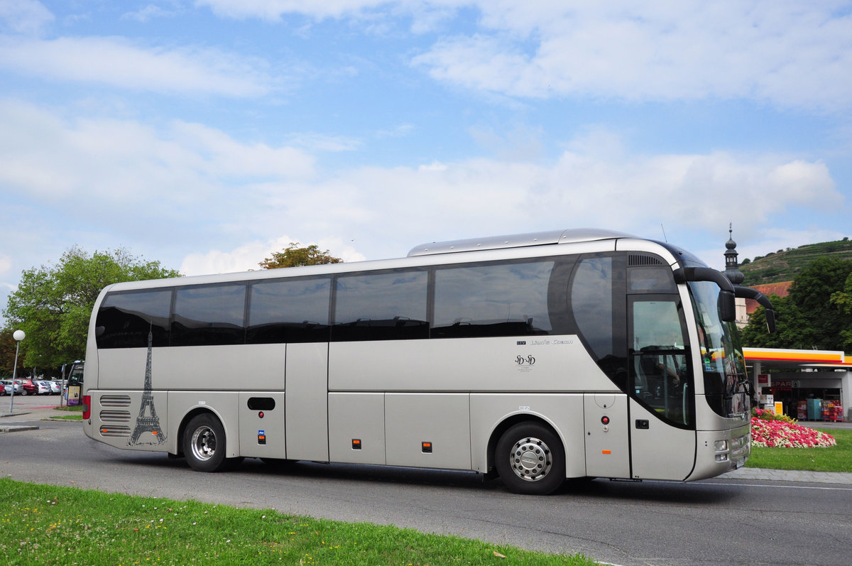 MAN Lions Coach von SD-SD aus der SK in Krems gesehen.