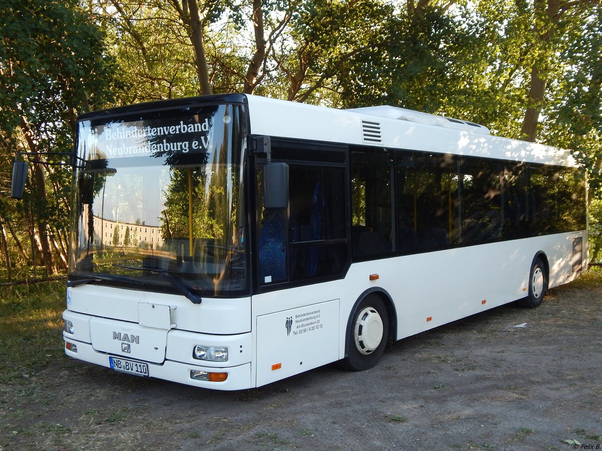MAN Niederflurbus 2. Generation/Göppel vom Behindertenverband Neubrandenburg in Neubrandenburg.