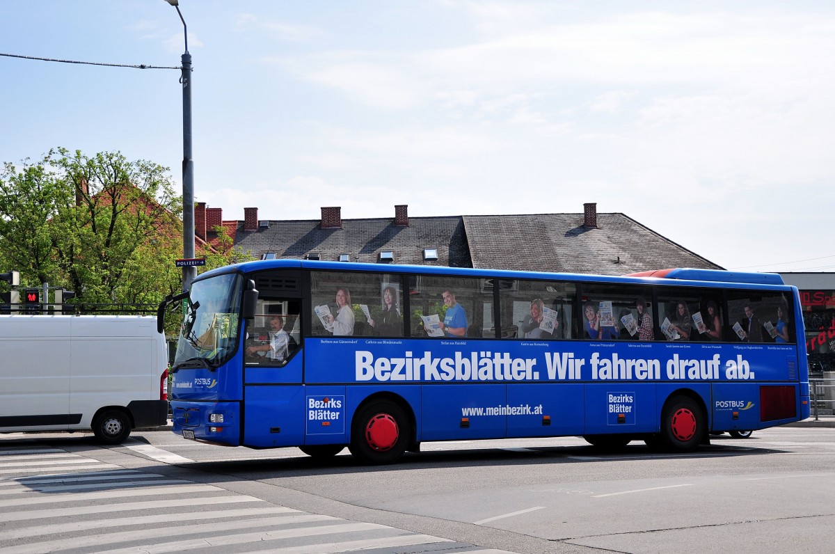 MAN Postbus der �BB,Linie Krems-Wien am 17.Juli 2014 in Krems gesehen.