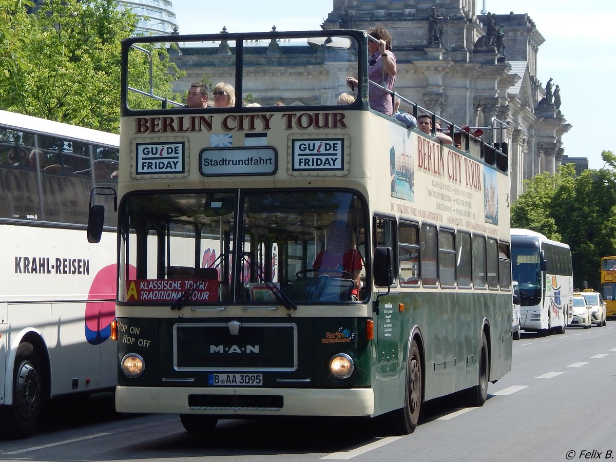 MAN SD 200 von Berlin City Tour in Berlin. 