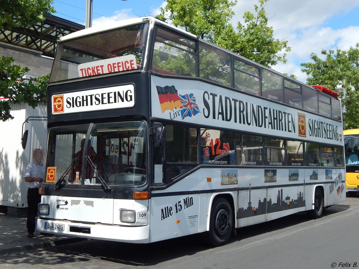 MAN SD 202 von Der Tempelhofer aus Deutschland in Berlin. 