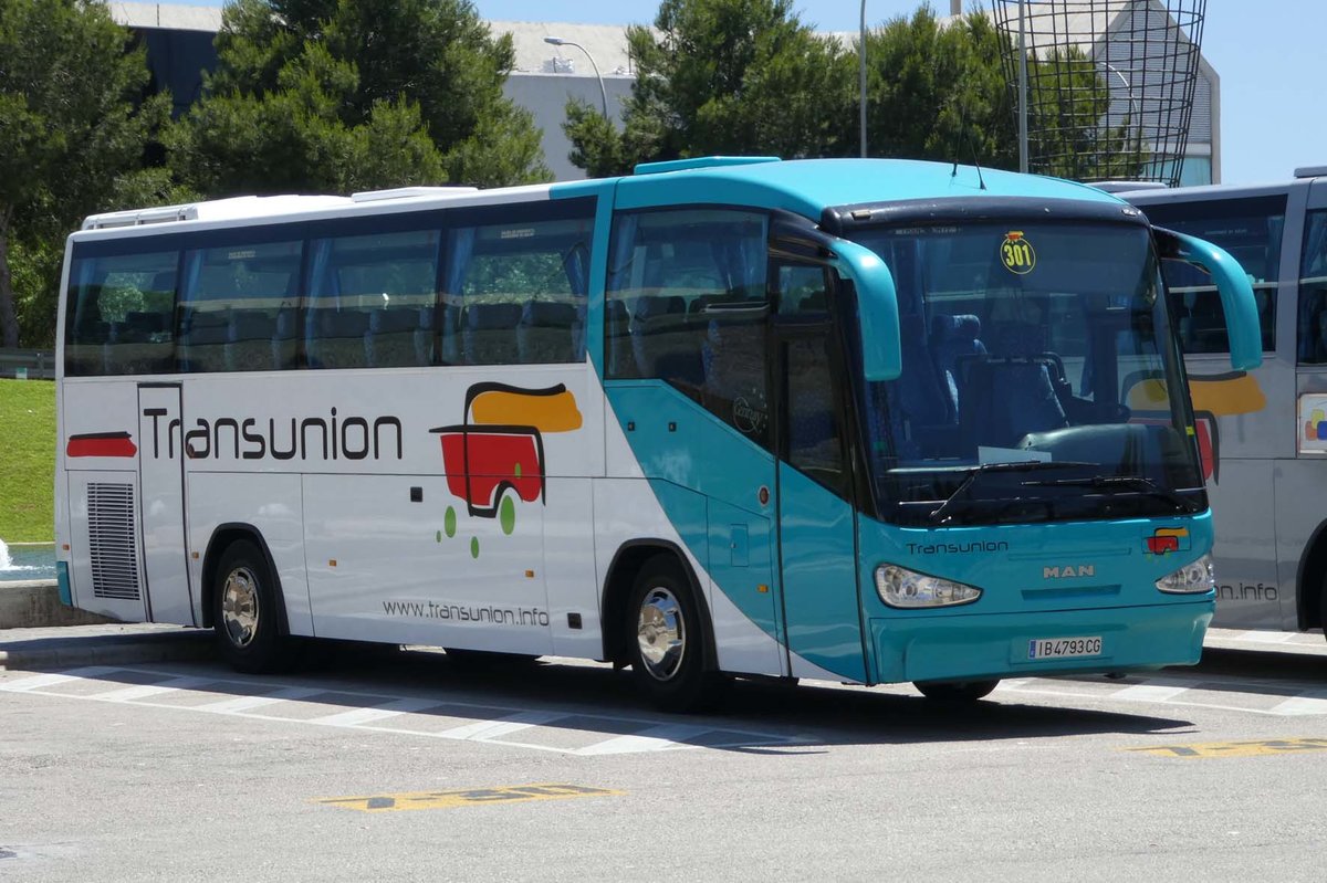 MAN von  TRANSUNION  steht am Airport Palma /Mallorca im Juni 2016