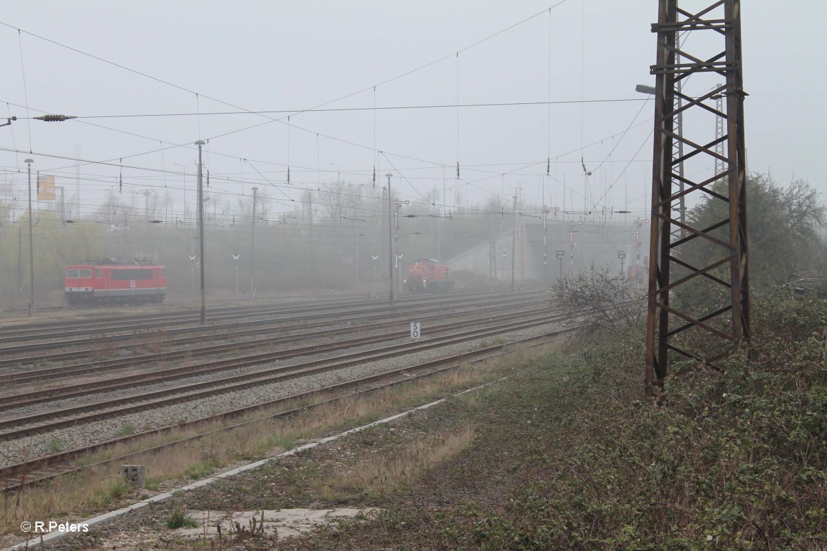 MEG 707 und 294 754 in Leipzig Schönefeld. 29.03.14