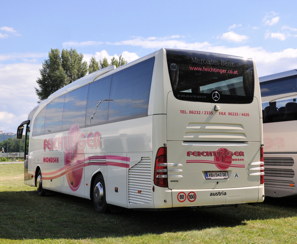 MERCEDES BENZ Travego von Feichtinger Reisen / �sterreich am 12.7.2013 in Krems.