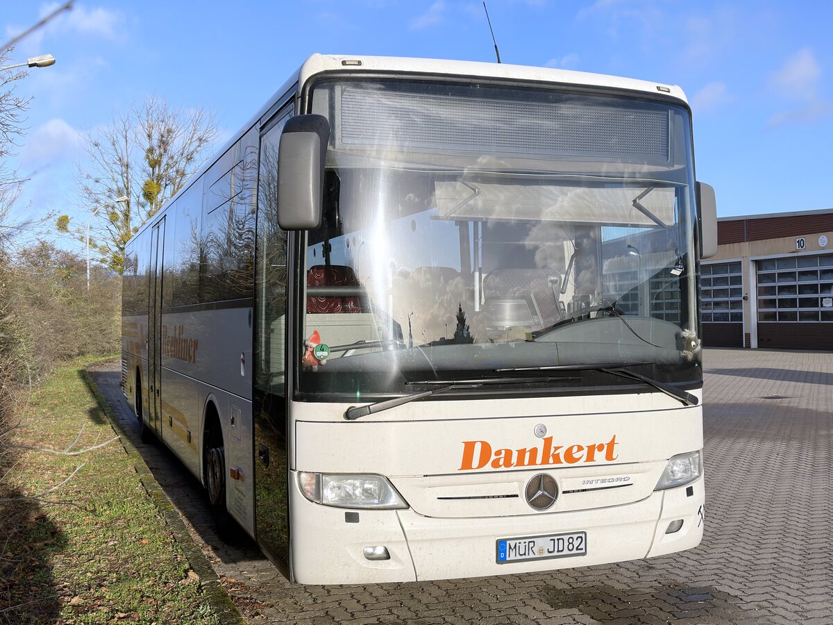 Mercedes Integro von Dankert aus Deutschland in Waren.
