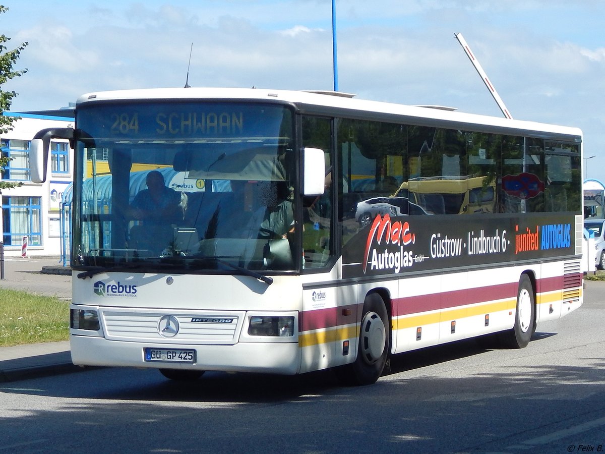 Mercedes Integro von Regionalbus Rostock in Rostock.