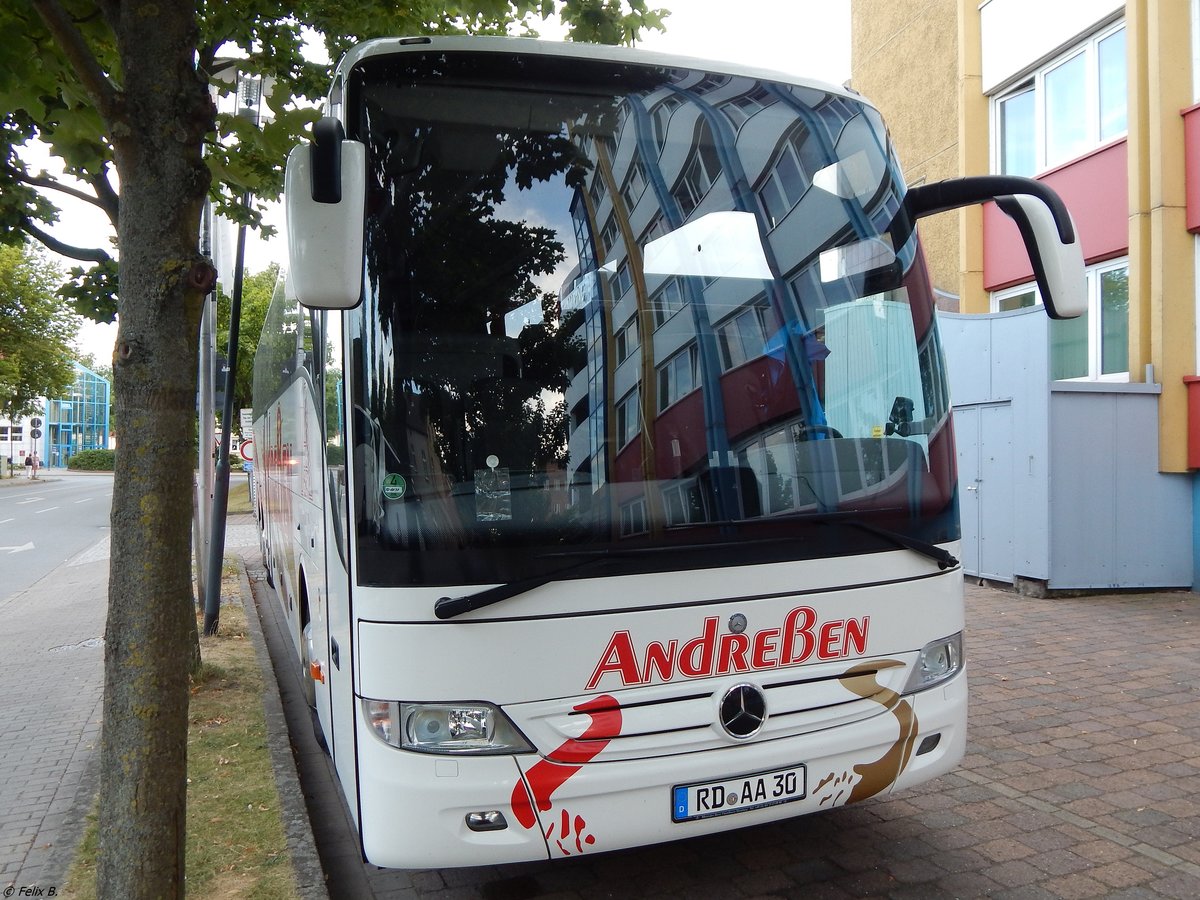 Mercedes Tourismo von Andreßen aus Deutschland in Neubrandenburg.