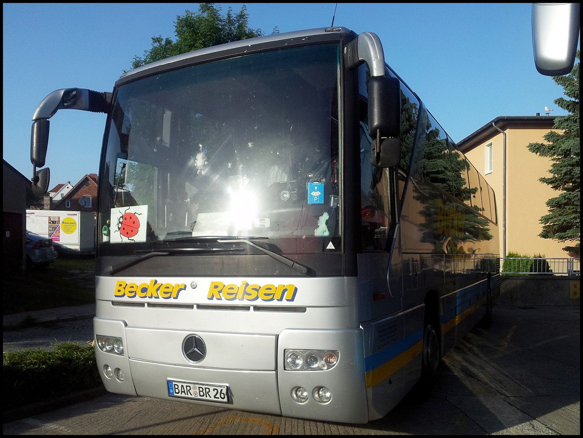 Mercedes Tourismo von Becker-Reisen aus Deutschland in Sassnitz.