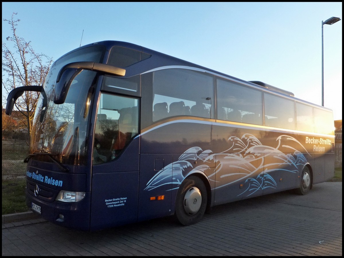 Mercedes Tourismo von Becker-Strelitz Reisen aus Deutschland in Bergen.