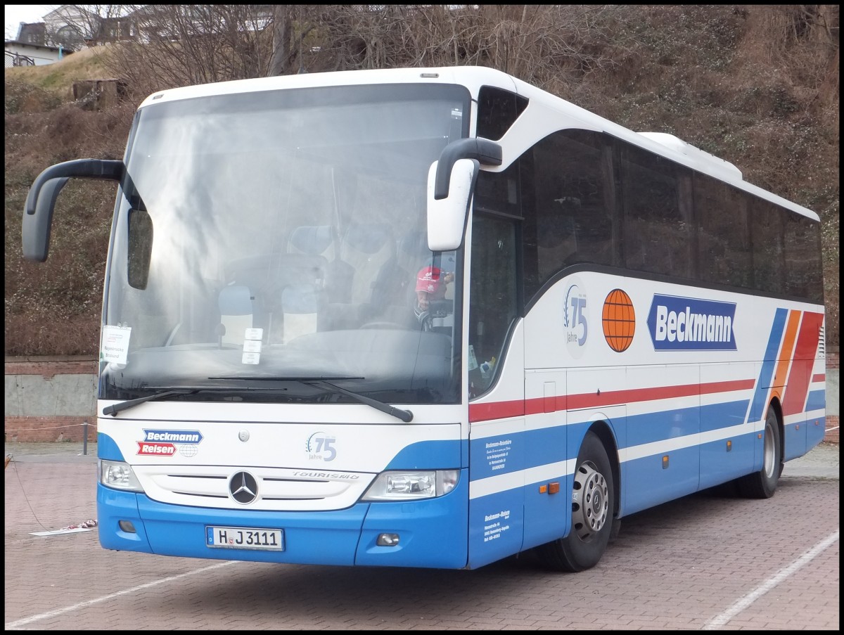 Mercedes Tourismo von Beckmann Reisen aus Deutschland im Stadthafen Sassnitz.