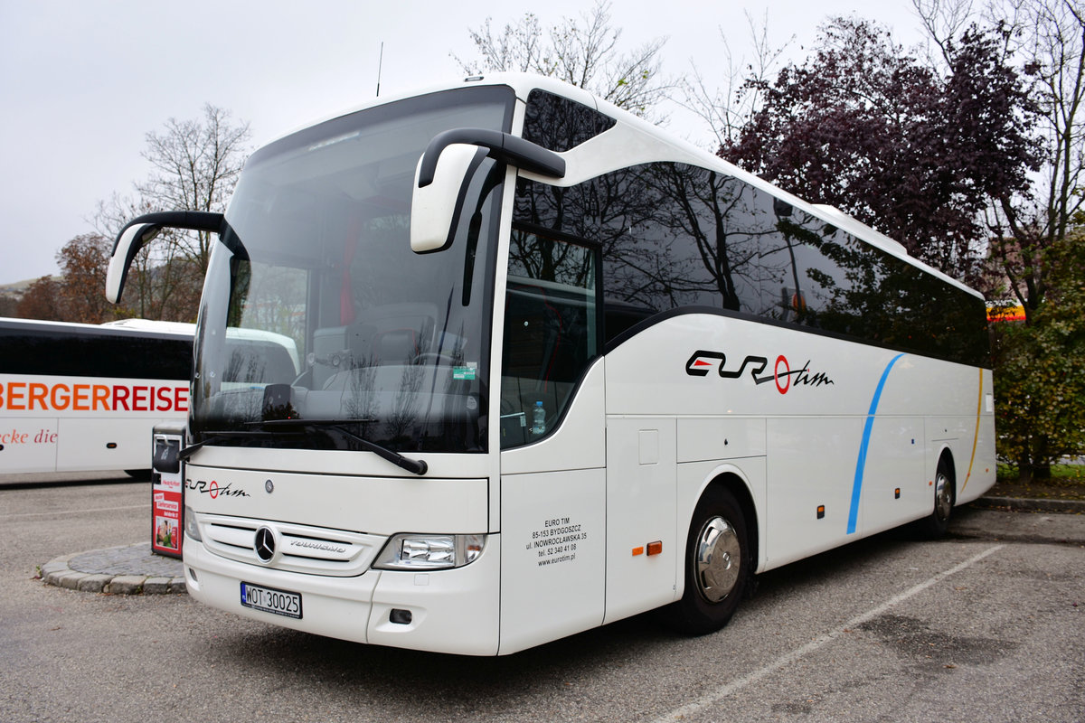 Mercedes Tourismo von Euro TIM aus PL in Krems.