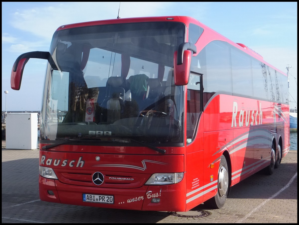 Mercedes Tourismo von Rausch aus Deutschland im Stadthafen Sassnitz.