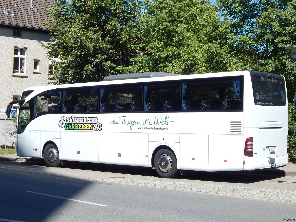 Mercedes Tourismo von Schönholzer Carreisen aus der Schweiz in Neubrandenburg.