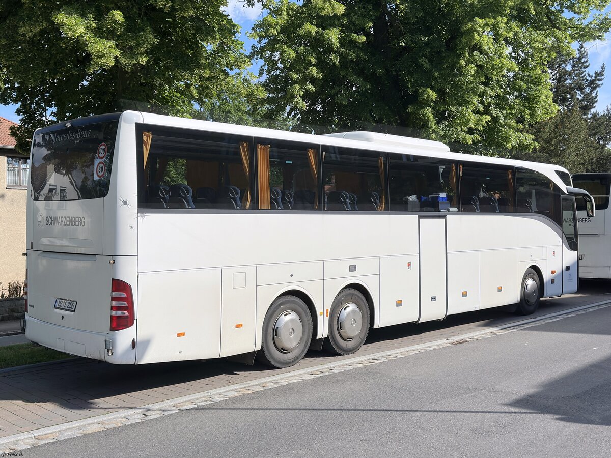 Mercedes Tourismo von Schwarzenberg aus Deutschland (ex Hassis Reisen) in Plau am See.