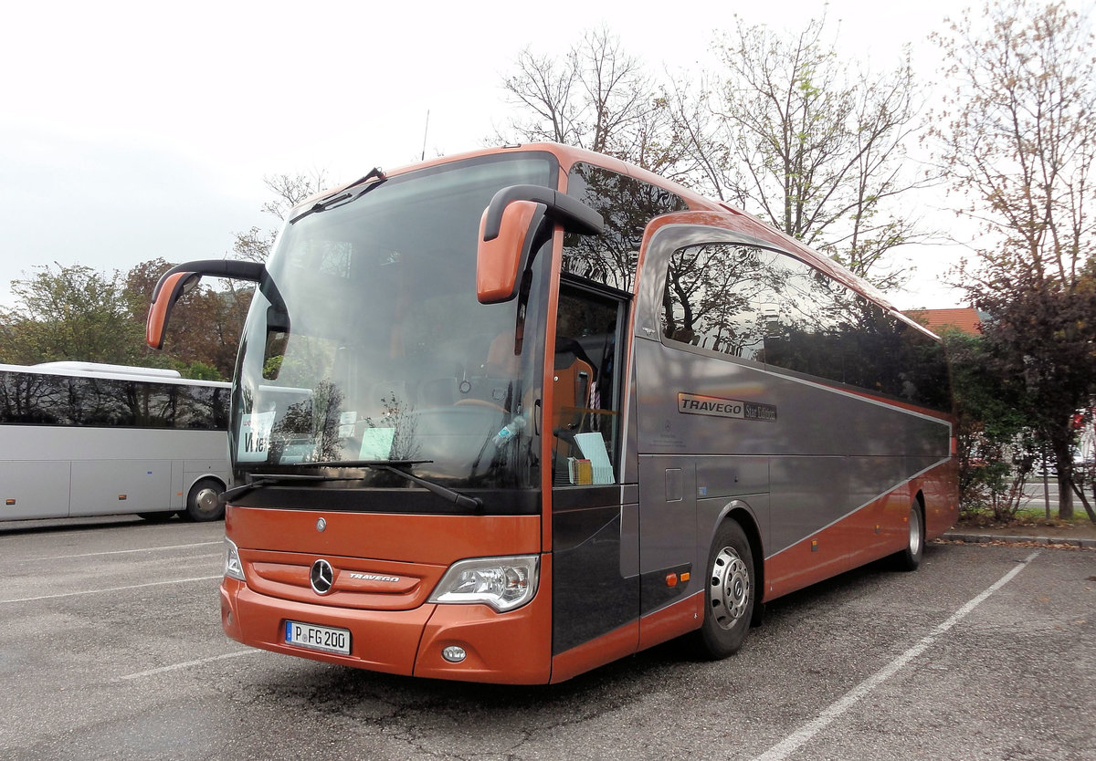 Mercedes Travego Star Edition aus der BRD in Krems gesehen.