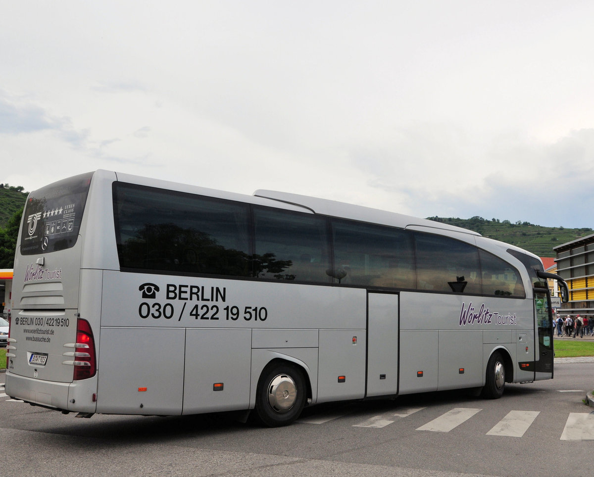 Mercedes Travego von W�rlitz Reisen aus der BRD in Krems gesehen.