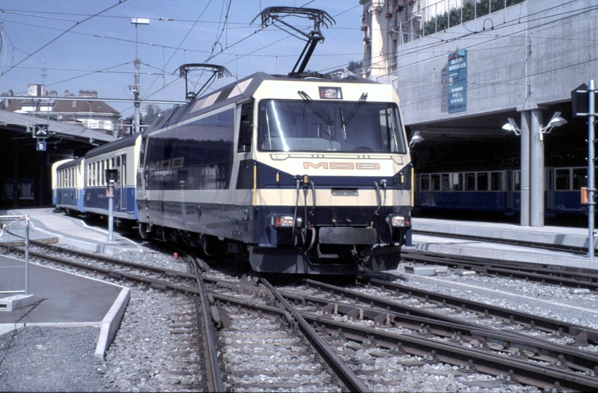 MOB Ge 4/4 Nr.8004 in Montreux am 25.08.1999.