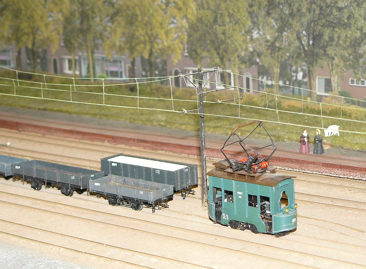 Modellbahn  Rhenen  in Masstab H0 Epoche 2 von Team Mitropa. Nederlandse modelspoordagen Rijswijk, Niederlande 17-01-2015.

Modelbaan  Rhenen  in schaal H0 tijdperk 2 van Team Mitropa. Nederlandse modelspoordagen Rijswijk 17-01-2015.