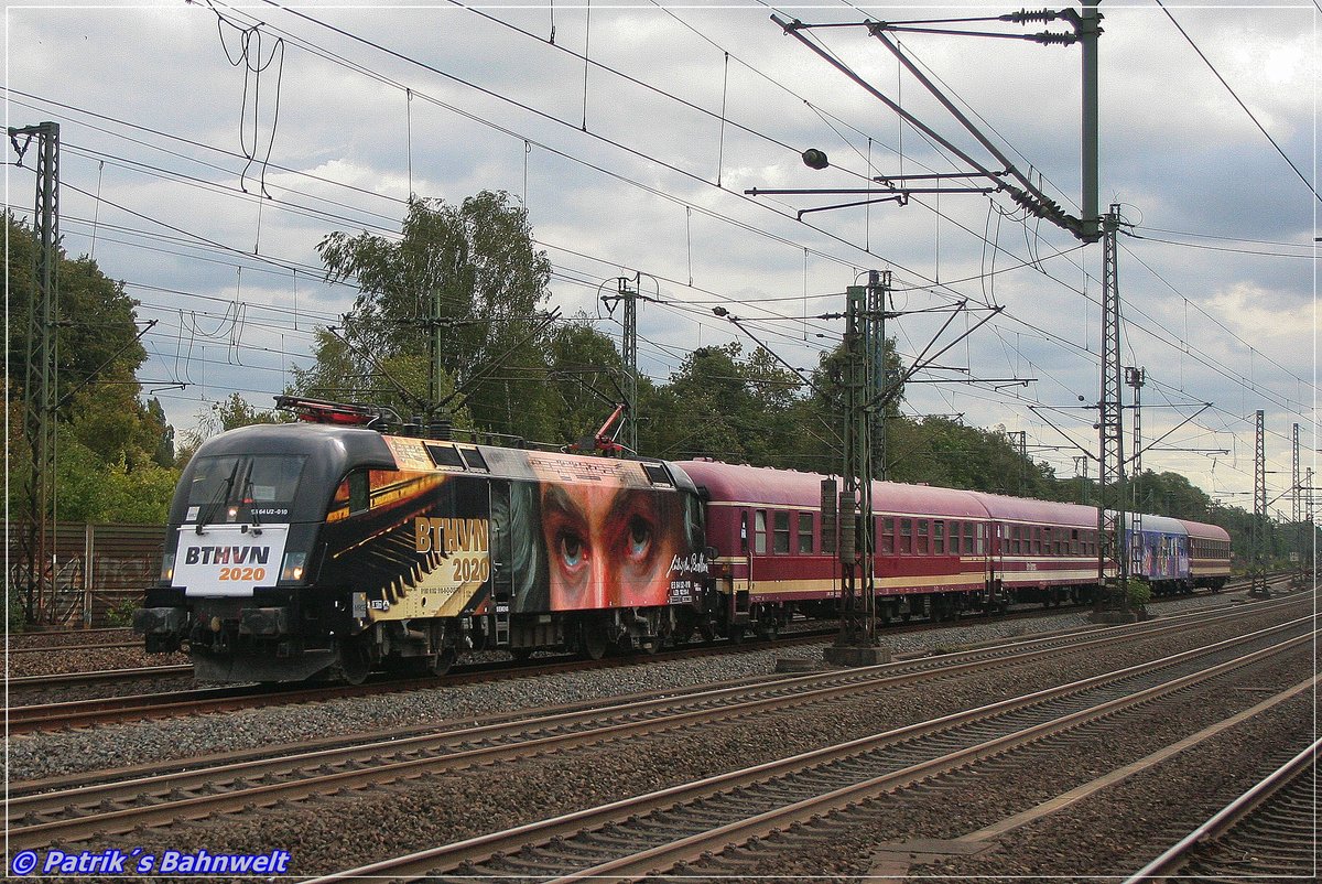 MRCE 182 510  BTHVN 2020  mit EE 1766 nach Wismar
am 06.09.2019 in Hamburg-Harburg