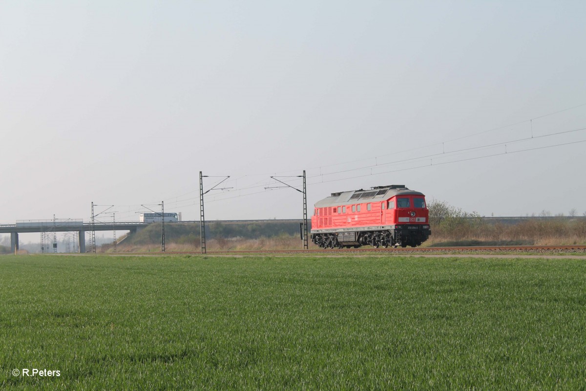 Nachschuss auf 232 254-3 solo nach Halle/Saale bei Schkeuditz West. 29.03.14