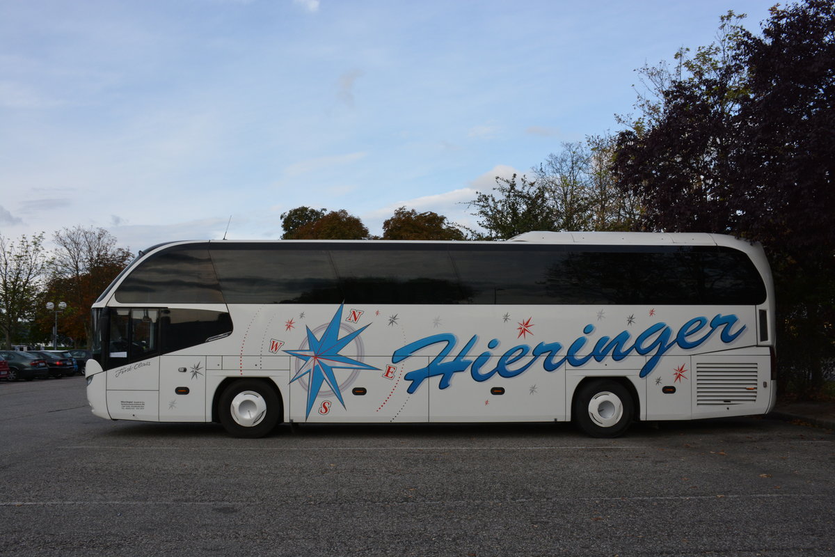  Neoplan Cityliner von Hieringer Reisen aus �sterreich in Krems gesehen.