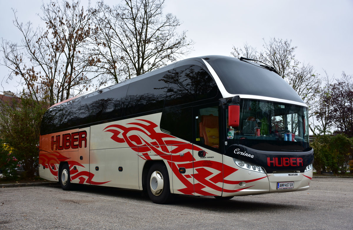 Neoplan Cityliner von Huber Reisen aus �sterreich in Krems.