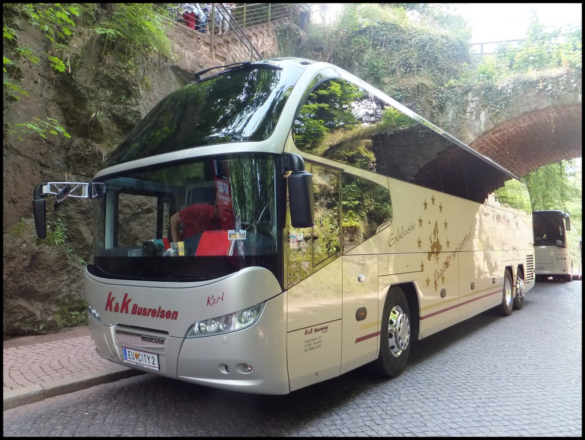 Neoplan Cityliner von K&K Busreisen aus sterreich bei der Wartburg.