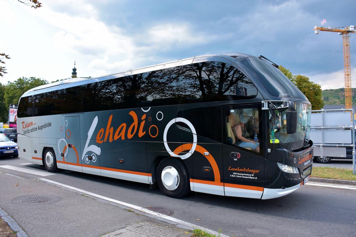 Neoplan Cityliner von Leonhardsberger Reisen aus �sterreich 2017 in Krems. 