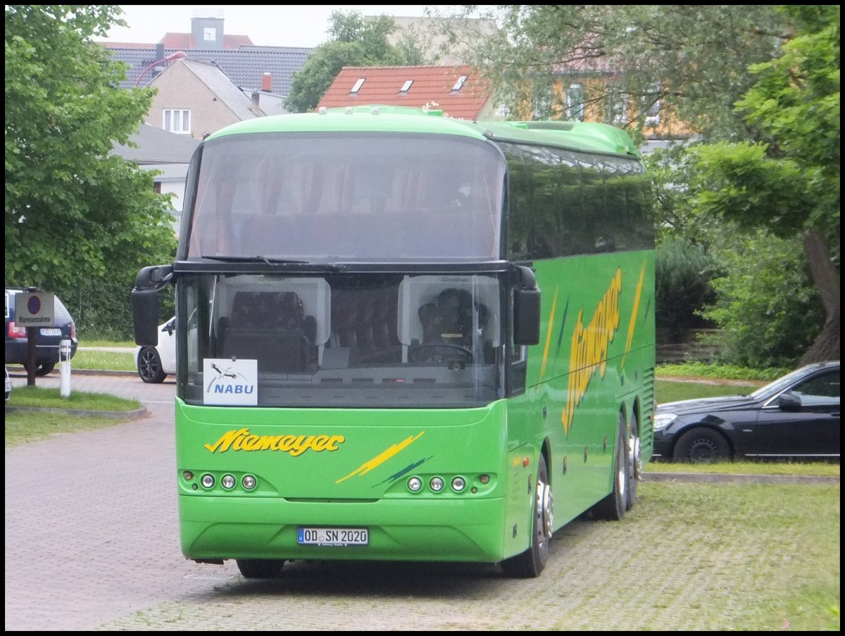Neoplan Cityliner von Niemeyer aus Deutschland in Bergen.