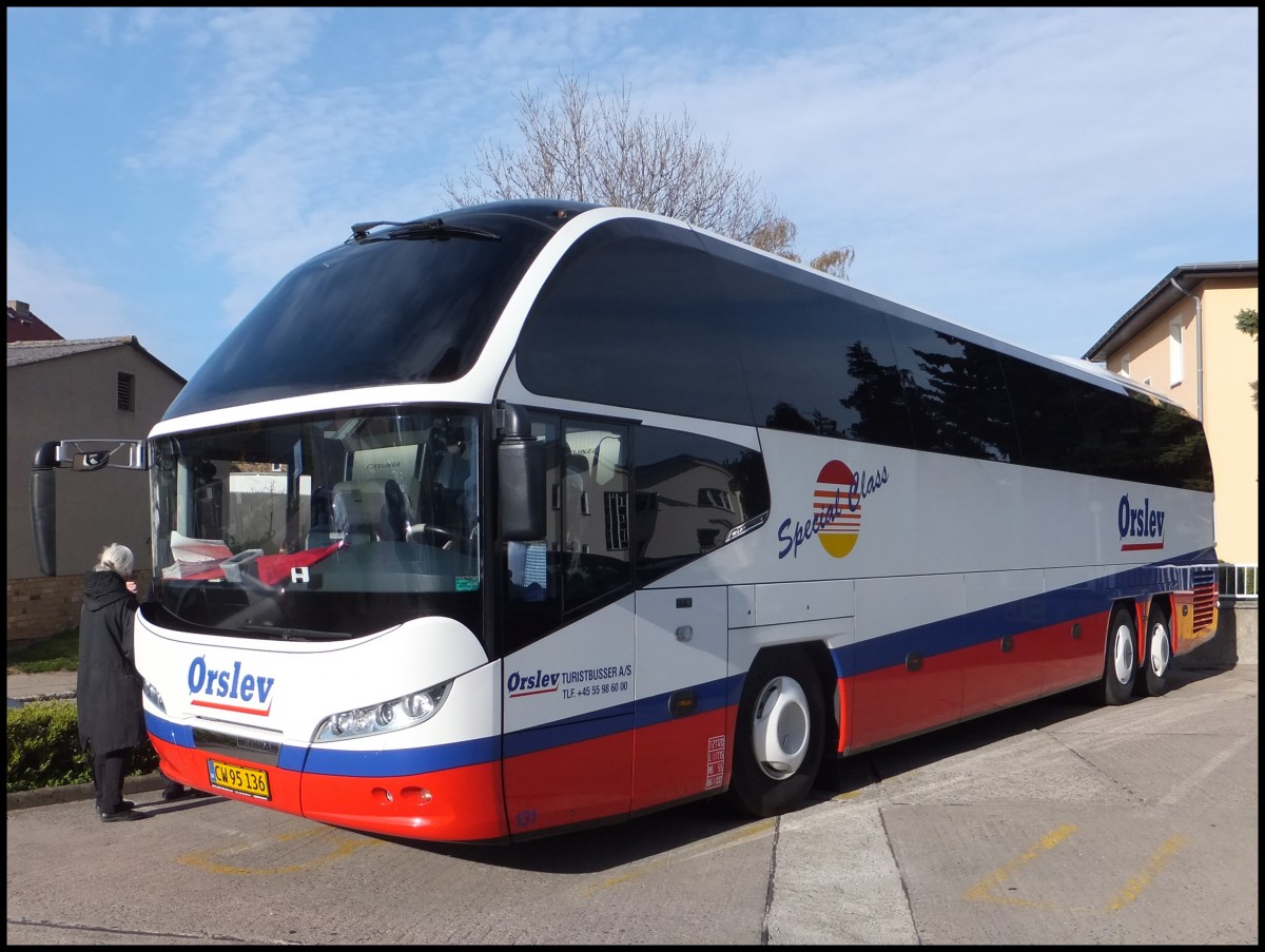 Neoplan Cityliner von rslev aus Dnemark in Sassnitz.